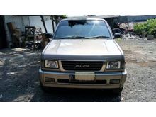 2000 Isuzu Panther 2.5 LS Black Panther SUV