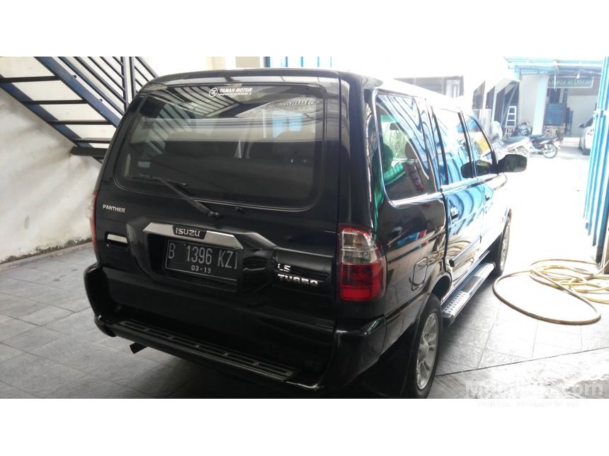 Jual Mobil  Isuzu  Panther  2014 LS  2 5 di Jawa Timur  Manual 