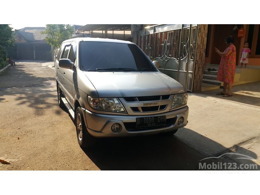 Jual Mobil Isuzu Panther 2008 LV 2.5 di Banten Manual SUV 