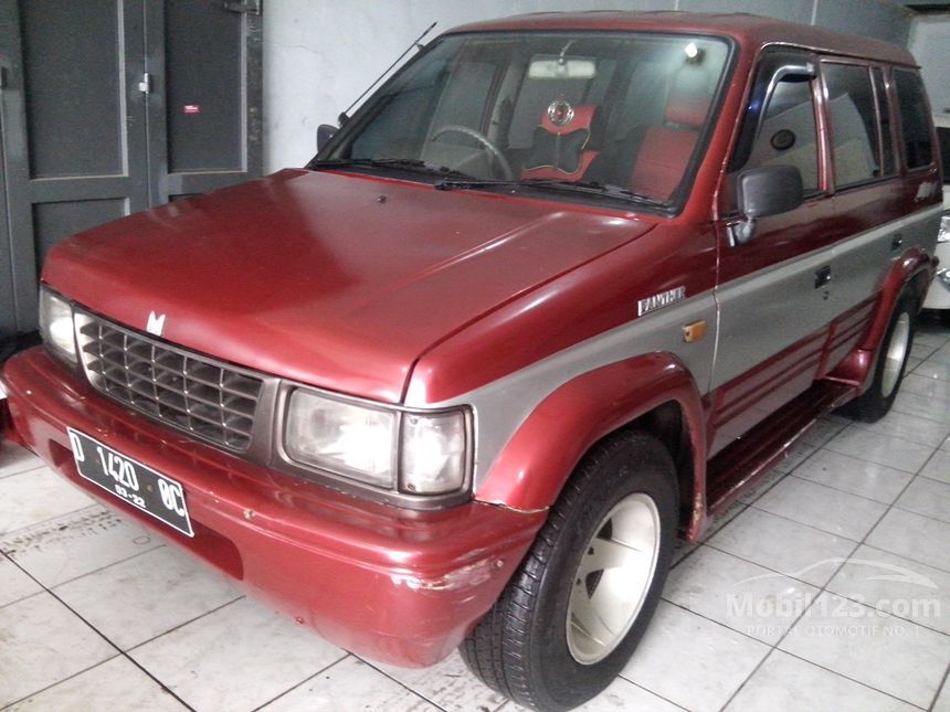 Isuzu Panther 1994 2.5 di Jawa Barat Manual MPV Minivans 