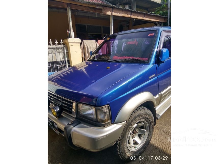 Jual Mobil  Isuzu  Panther  1999  2 5 di Jawa Barat Manual MPV 