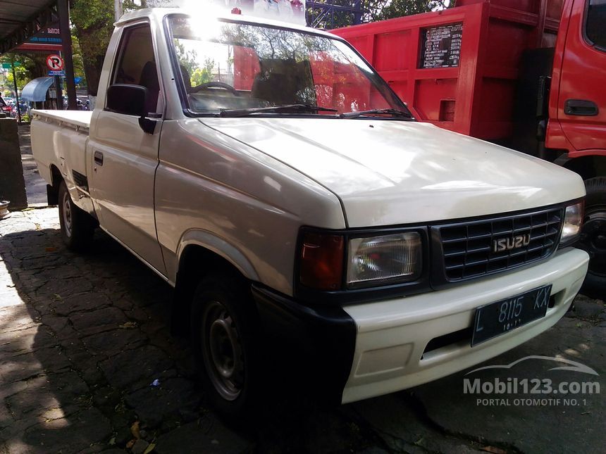 Jual Mobil Isuzu Panther 2004 Pick Up 2.5 Manual 2.5 di 