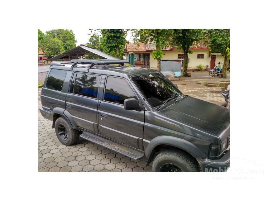 Isuzu Panther 1997 PU 2.5 Manual 2.5 di Jawa Barat Manual 