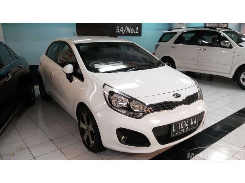 Jual Mobil KIA Rio 2013 1.4 di Jawa Timur Manual Hatchback 