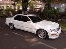 1993 Lexus LS400 4.0 V8 4.0 Automatic Sunroof Pajak Murah