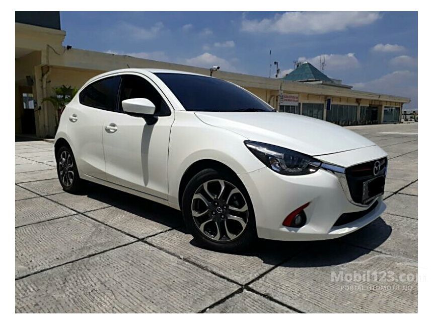 Jual Mobil Mazda 2 2015 GT 1.5 di DKI Jakarta Automatic 