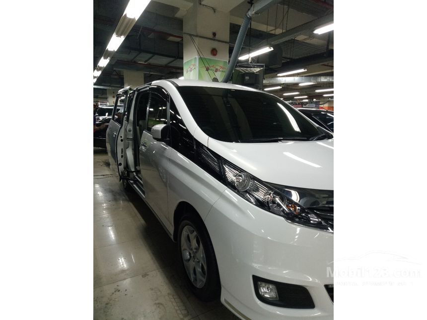 Jual Mobil Mazda Biante 2015 2.0 SKYACTIV A T 2.0 di DKI 