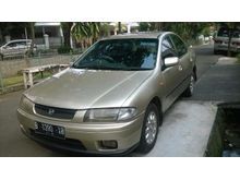 1997 Mazda Familia 1.8 Sedan