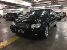 2004 Mercedes-Benz C180 kompresor.. Sangat istimewa.. Kondisi dan harga terbaik. Harga nego..