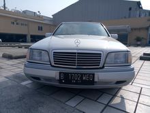 1996 Mercedes-Benz C200 2.0 2.0 Automatic Sedan1996 Mercedes-Benz C200 2.0 Limited Edition
