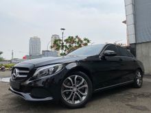 TDP Ringan Mercedes Benz C200 Avantgarde 2016 W205 Black On Black Like New