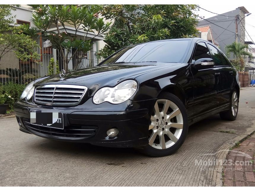 Jual Mobil Mercedes-Benz C230 2006 Sport 2.5 di DKI 