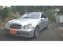 2005 Mercedes-Benz C240 2.6 Elegance Sedan