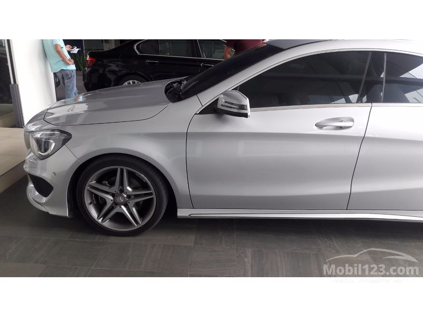 Jual Mobil  Mercedes  Benz  CLA200 2014 Sport  1 6 di DKI 