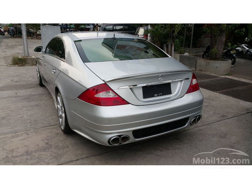 Jual Mobil  Mercedes  Benz CLS350 2005 W219 3 5 di Banten 