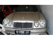 1996 Mercedes-Benz E230 2.3 W210 2.3 Manual