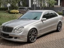 2003 Mercedes-Benz E240 2.6 Sedan