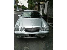 2001 Mercedes-Benz E260 2.6 Classic Sedan