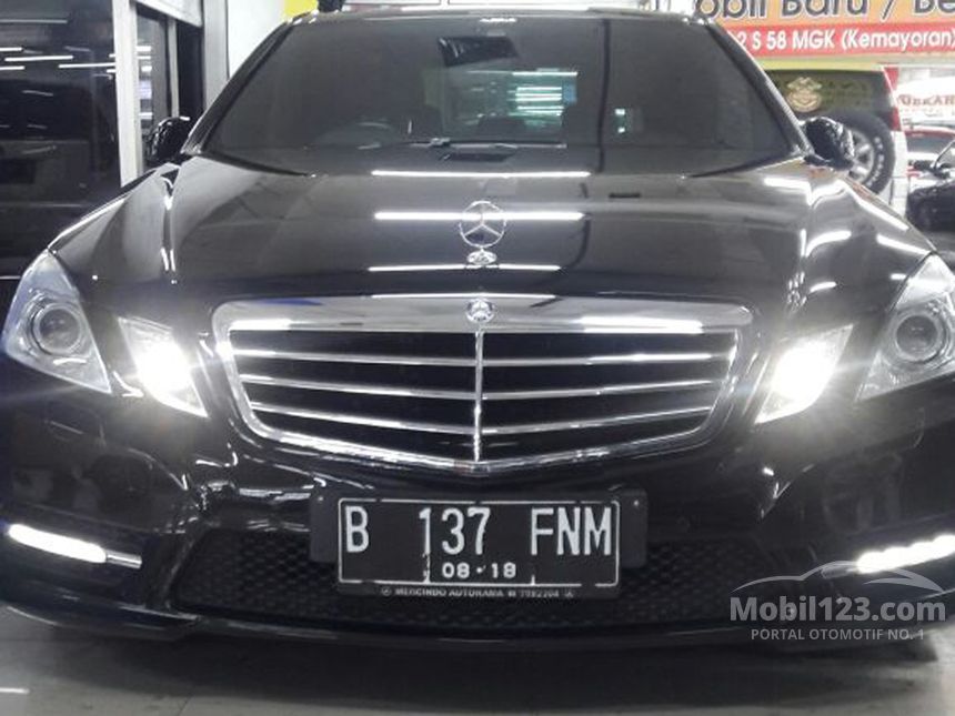 Mercedes-Benz E300 2013 Avantgarde AMG 3.0 di DKI Jakarta 