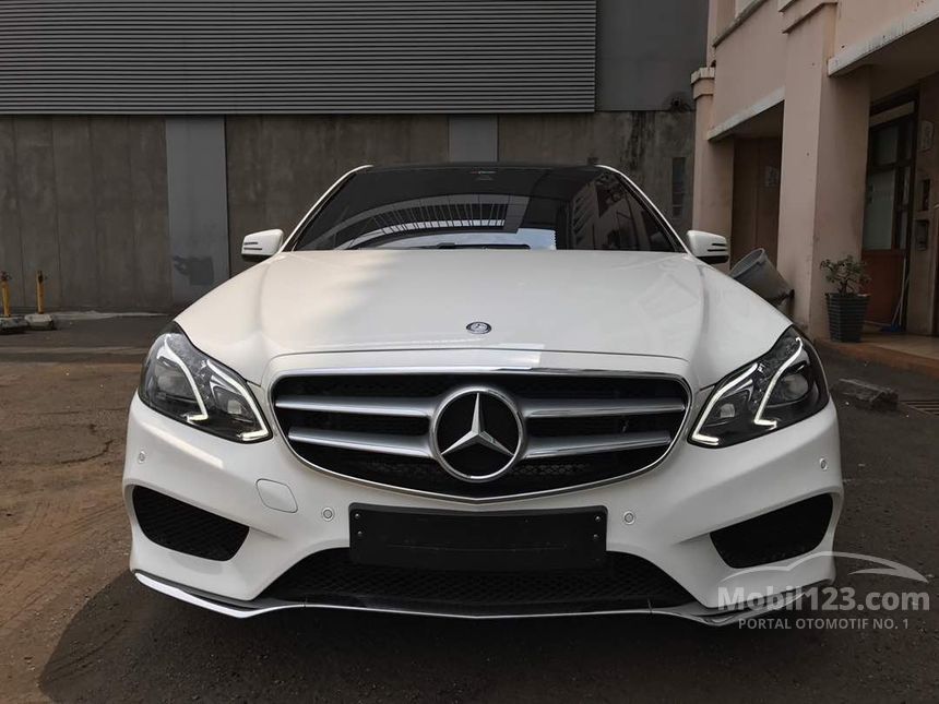 Jual Mobil Mercedes-Benz E400 2015 AMG 3.0 di DKI Jakarta 