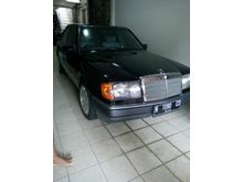 1987 Mercedes-Benz 280E tahun 1993