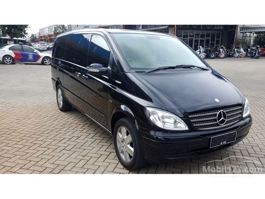 Jual Mobil Mercedes-Benz Viano 2010 V6 3.5 Automatic 3.5 