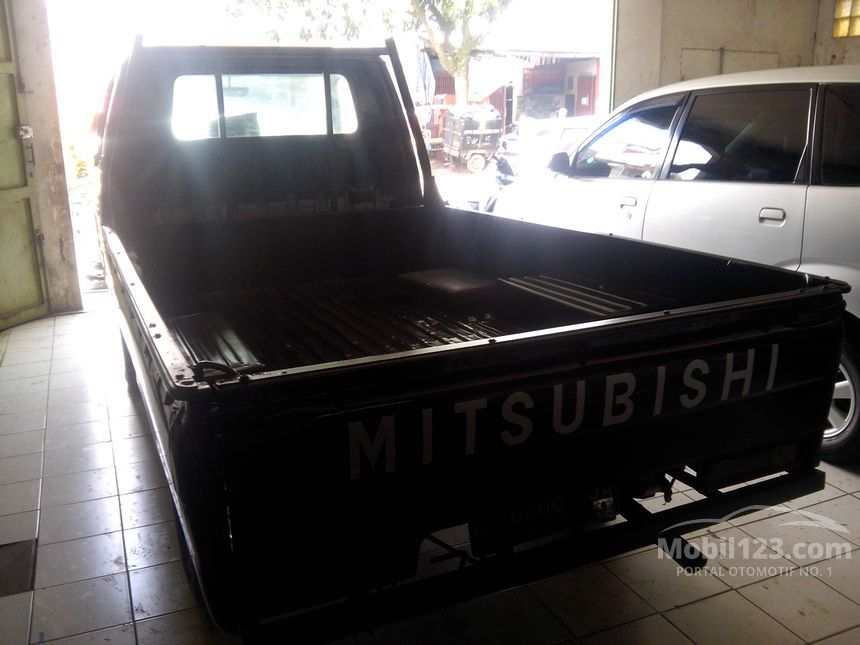 Mitsubishi Colt L300 2007 2.5 di Jawa Barat Manual Pick-up 