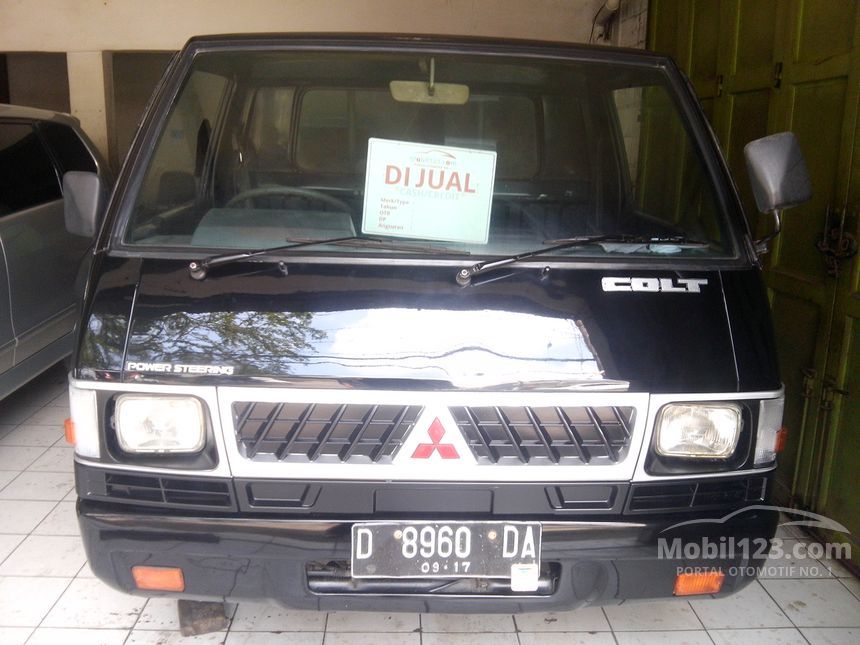 Mitsubishi Colt L300 2007 2.5 di Jawa Barat Manual Pick-up Mitsubishi Colt L300 2007 2.5 di Jawa Barat Manual Pick-up
