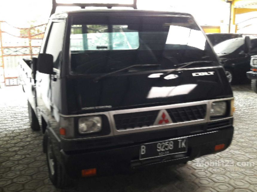 Jual Mobil Mitsubishi Colt L300 2009 Standard 2.5 di DKI 