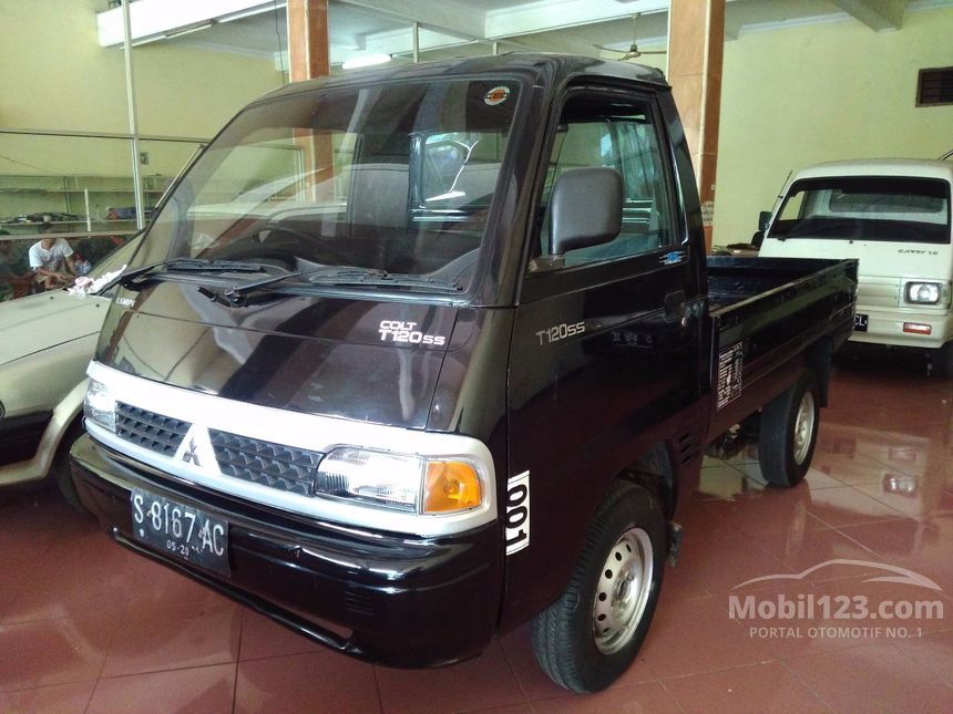 Harga Mobil Mitsubishi Colt T120ss Tahun 2010