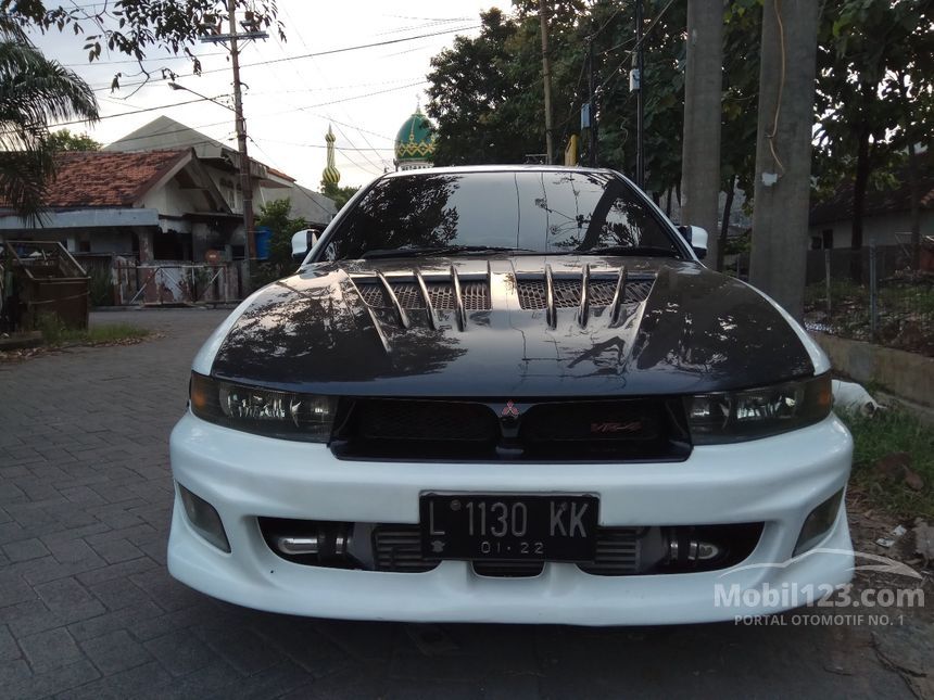 Jual Mobil  Mitsubishi  Galant  2000 2 5 di Jawa Timur 