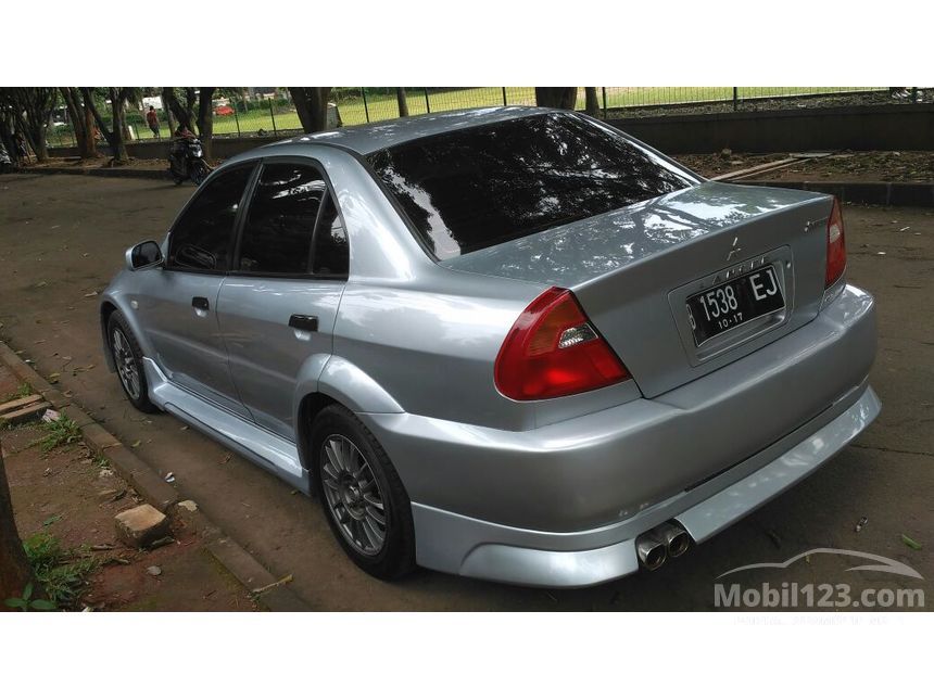 Jual Mobil Mitsubishi Lancer 2002 1.6 GLXi 1.6 Manual 