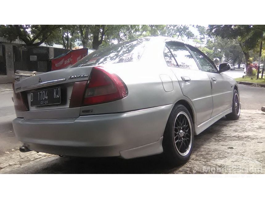 Jual Mobil Mitsubishi Lancer 2000 SEi 1.6 di Jawa Barat Jual Mobil Mitsubishi Lancer 2000 SEi 1.6 di Jawa Barat