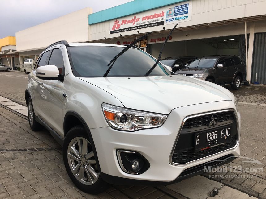 Jual Mobil  Mitsubishi Outlander  Sport  2019  GLX 2 0 di Jawa 