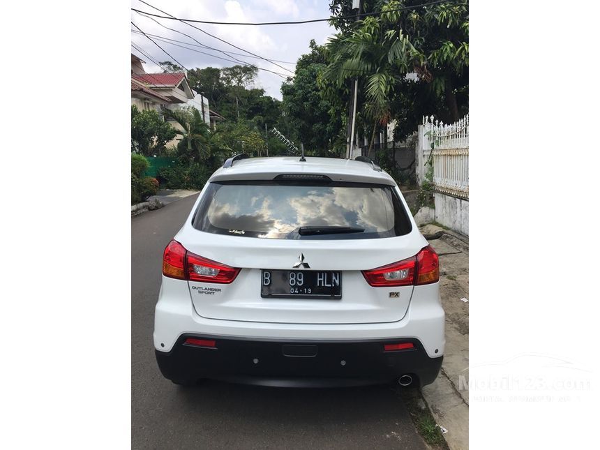 Jual Mobil  Mitsubishi Outlander 2014 2 0 di DKI Jakarta 