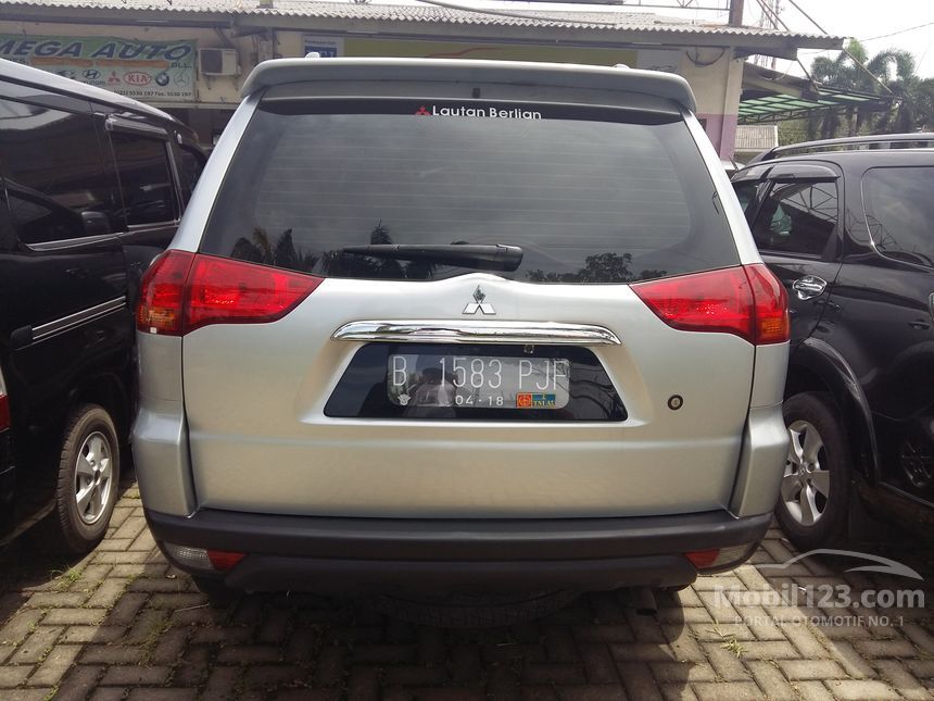 Jual Mobil  Mitsubishi Pajero Sport  2012 2 5 Manual  2 5 di 