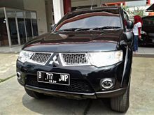 Mitsubishi Pajero Sport 2.5 DAKAR 2012 Diesel AT Sunroof Panoramic , Black top