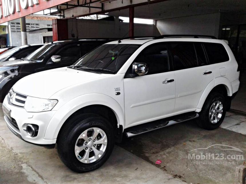 Jual Mobil Mitsubishi Pajero Sport 2013 Dakar 2.5 di Jawa 