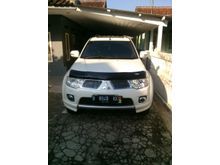2011 Mitsubishi Pajero Sport 2.5 Dakar SUV