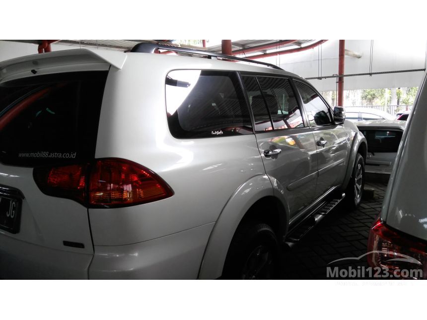 cicilan sport pajero ringan Mitsubishi 2012 Pajero Dakar DKI di Mobil Jual Sport 2.5