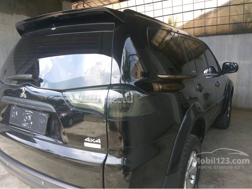 Jual Mobil Mitsubishi Pajero Sport 2015 Dakar 2.5 di 