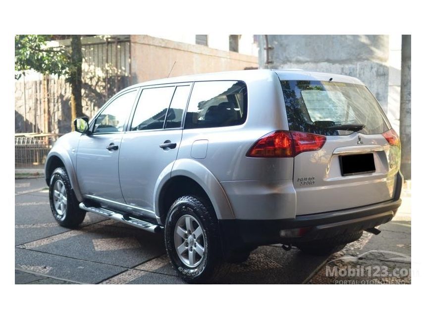 Jual Mobil  Mitsubishi Pajero Sport  2011 GLX 2 5 di Jawa 