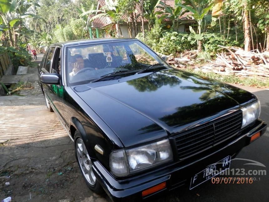  Nissan  Cedric  1997 2 7 Manual 2 7 di Jawa Barat Manual 