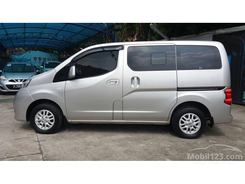 Jual Mobil Nissan Evalia 2012 XV 1.5 di Jawa Barat Manual 