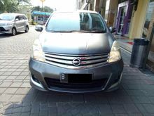 DP Oke Nissan Grandlivina HWS AT 2013 Abu Abu Metalik