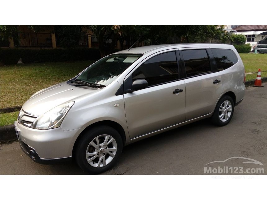 Jual Mobil Nissan Grand Livina 2011 SV 1.5 di DKI Jakarta 