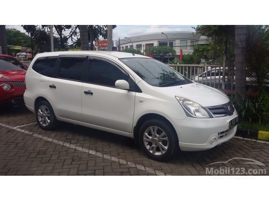 Jual Mobil Nissan Grand Livina 2013 SV 1.5 di DKI Jakarta 