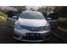 2015 Nissan Grand Livina 1.5 SV manual ada dvd cd mp3 silver pajak pjg krediit tdp 10jt bisa grab uber siap cari duit