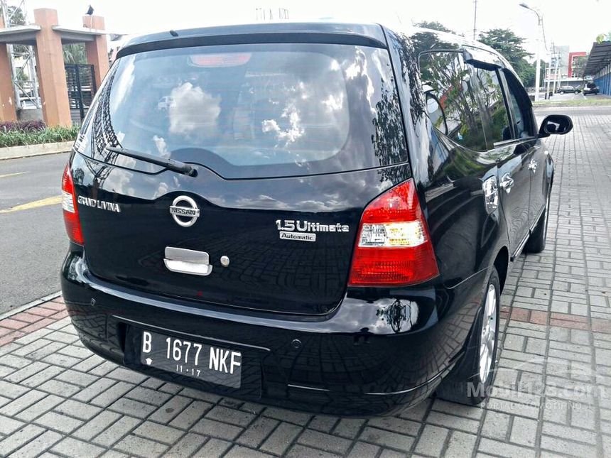 Jual Mobil Nissan Grand Livina 2011 Ultimate 1.5 di Jawa 