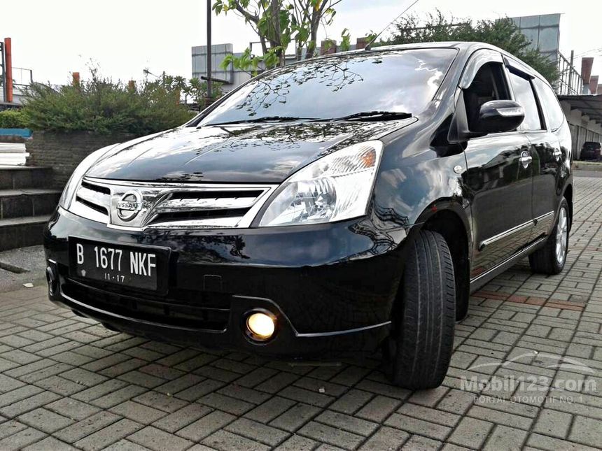 Jual Mobil Nissan Grand Livina 2011 Ultimate 1.5 di Jawa 